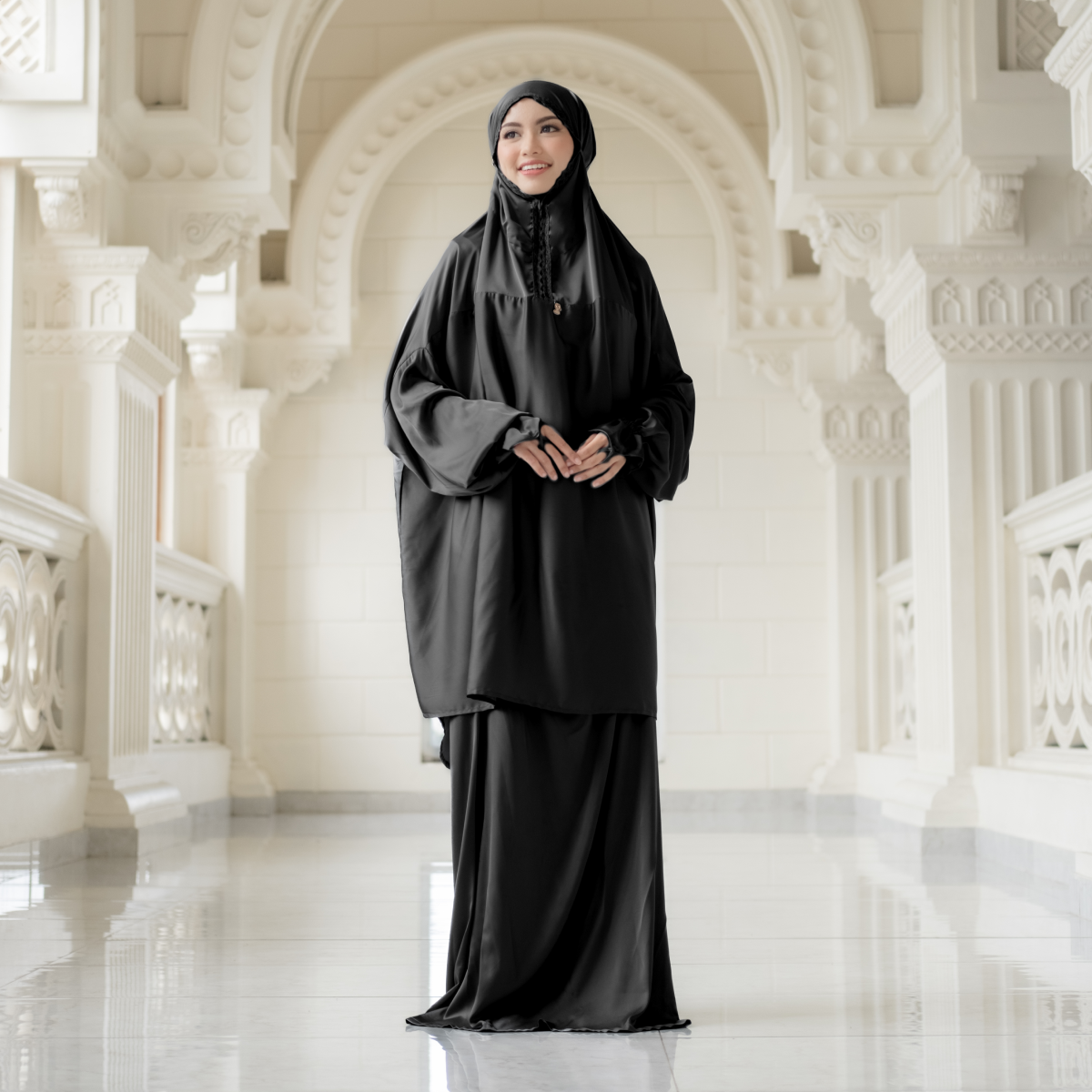 Deyn Scarf - Aida Prayer Robe - Black