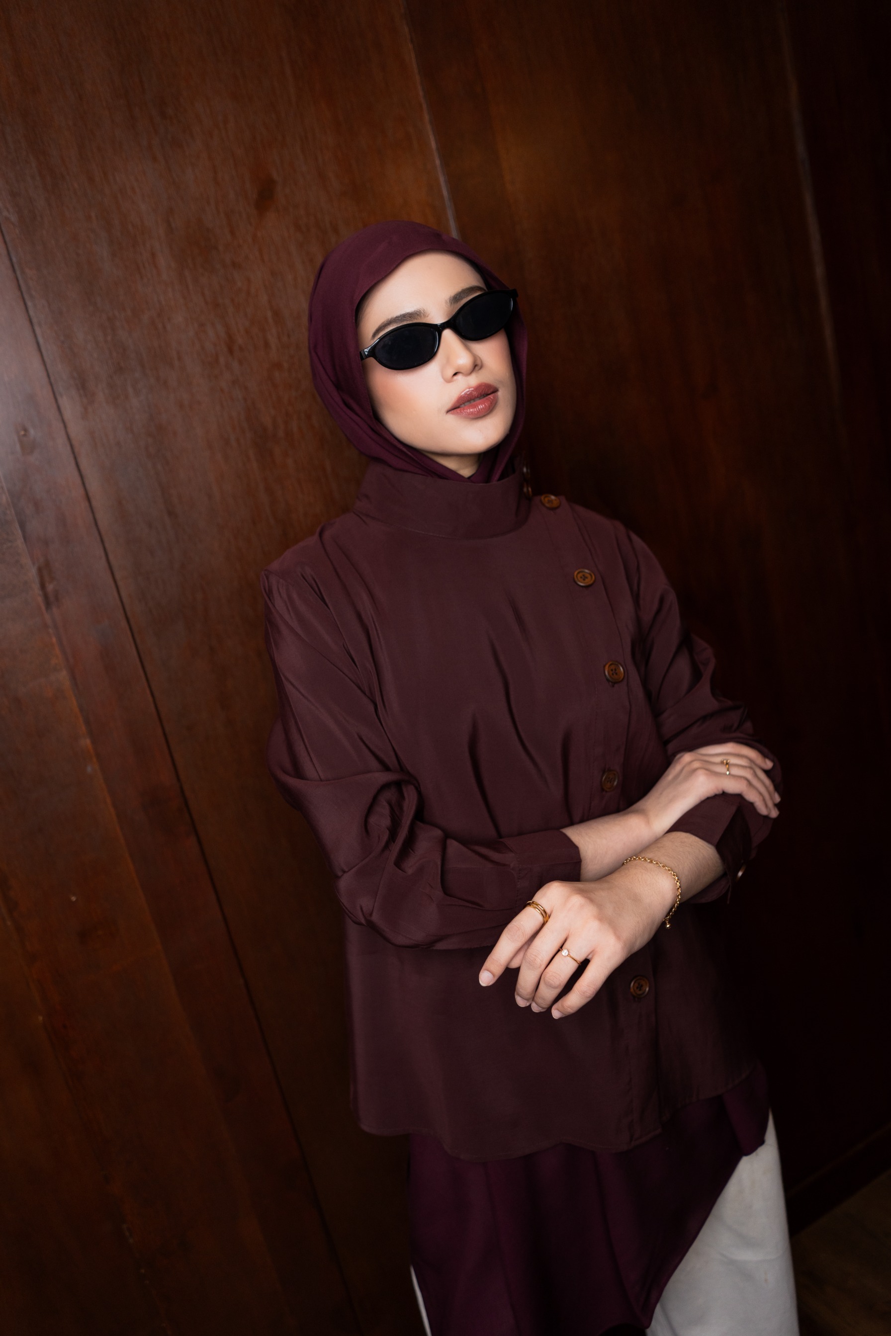 DEYN SCARF - Nava High Neck Top - Burgundy
