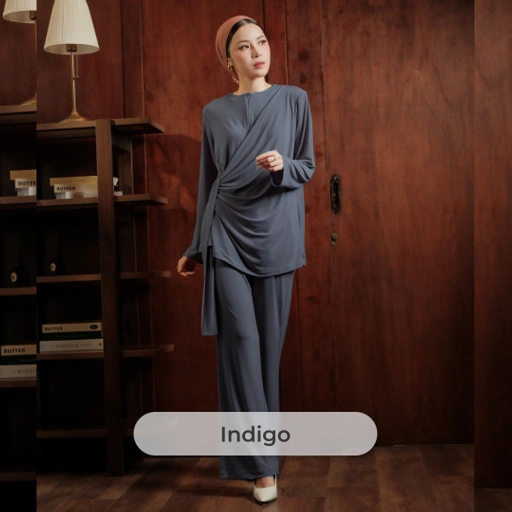 Image of Deyn Scarf - Elora One Set - Indigo