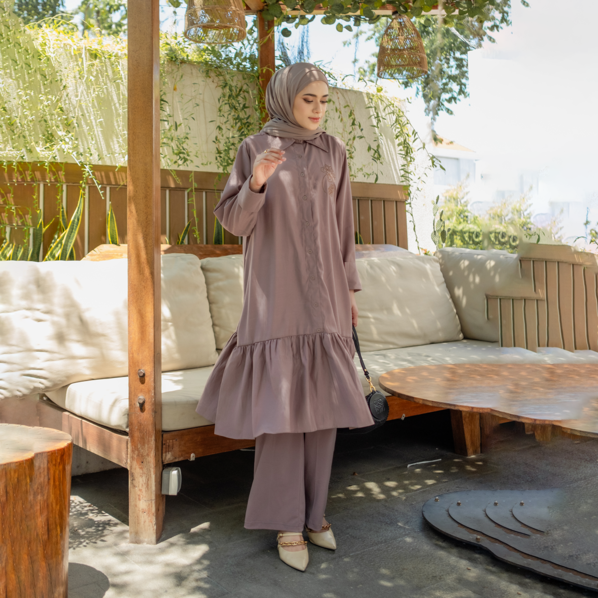 Deyn Scarf - Her Long Tunic - Murbey