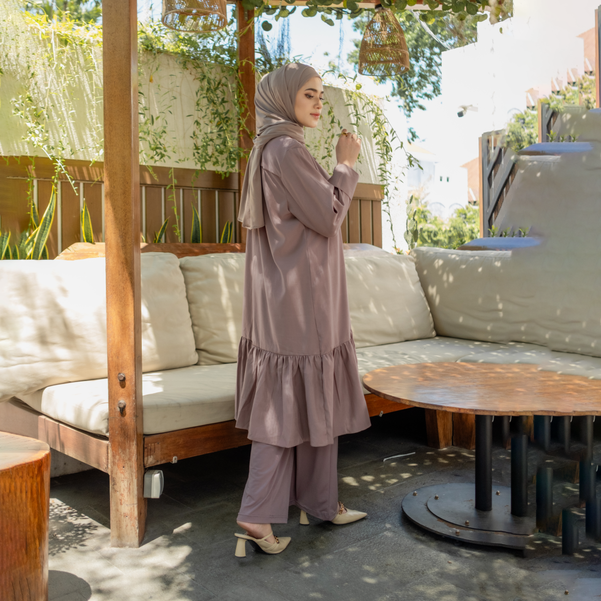 Deyn Scarf - Her Long Tunic - Murbey