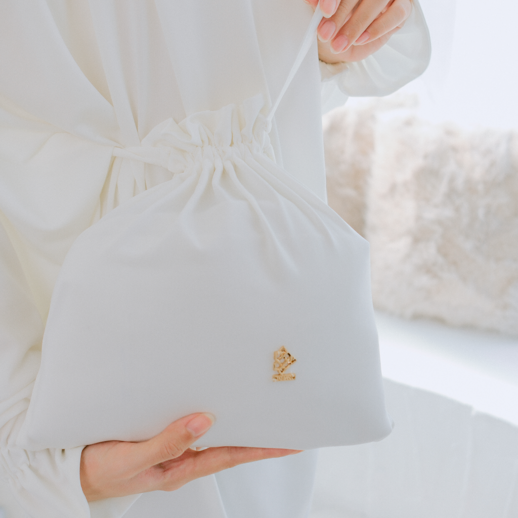 Mecca Prayer Robe - Broken White