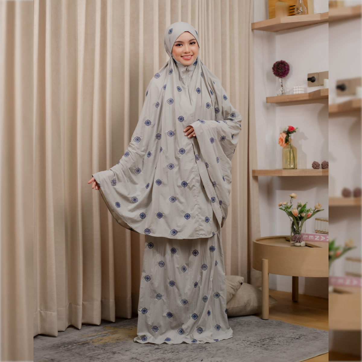 Deyn Scarf - Sya Prayer Robe - Kashmir