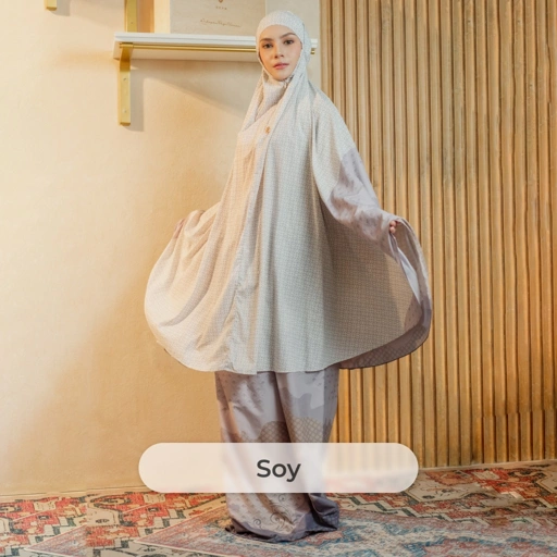 Image of Deyn Scarf - Sya Prayer Robe - Soy
