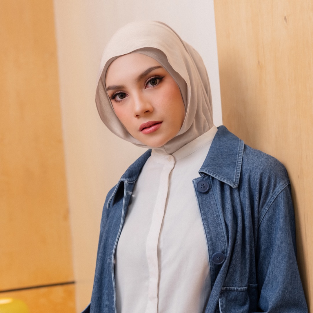 Deyn Scarf - Tea Instant Scarf 2.0 - Hijab Crop - Hijab Tuck In