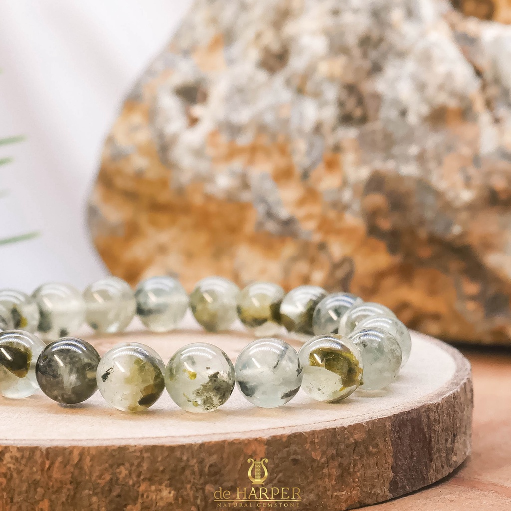 Simply Full : Prehnite
