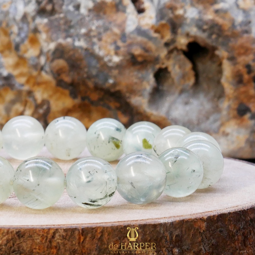 Simply Full : Prehnite