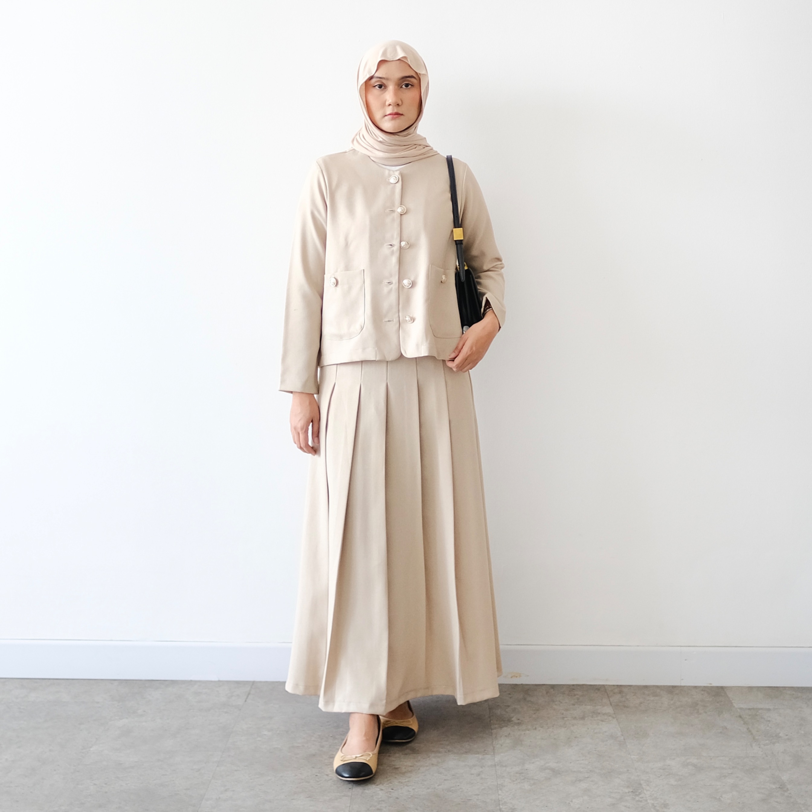 Camille Outer