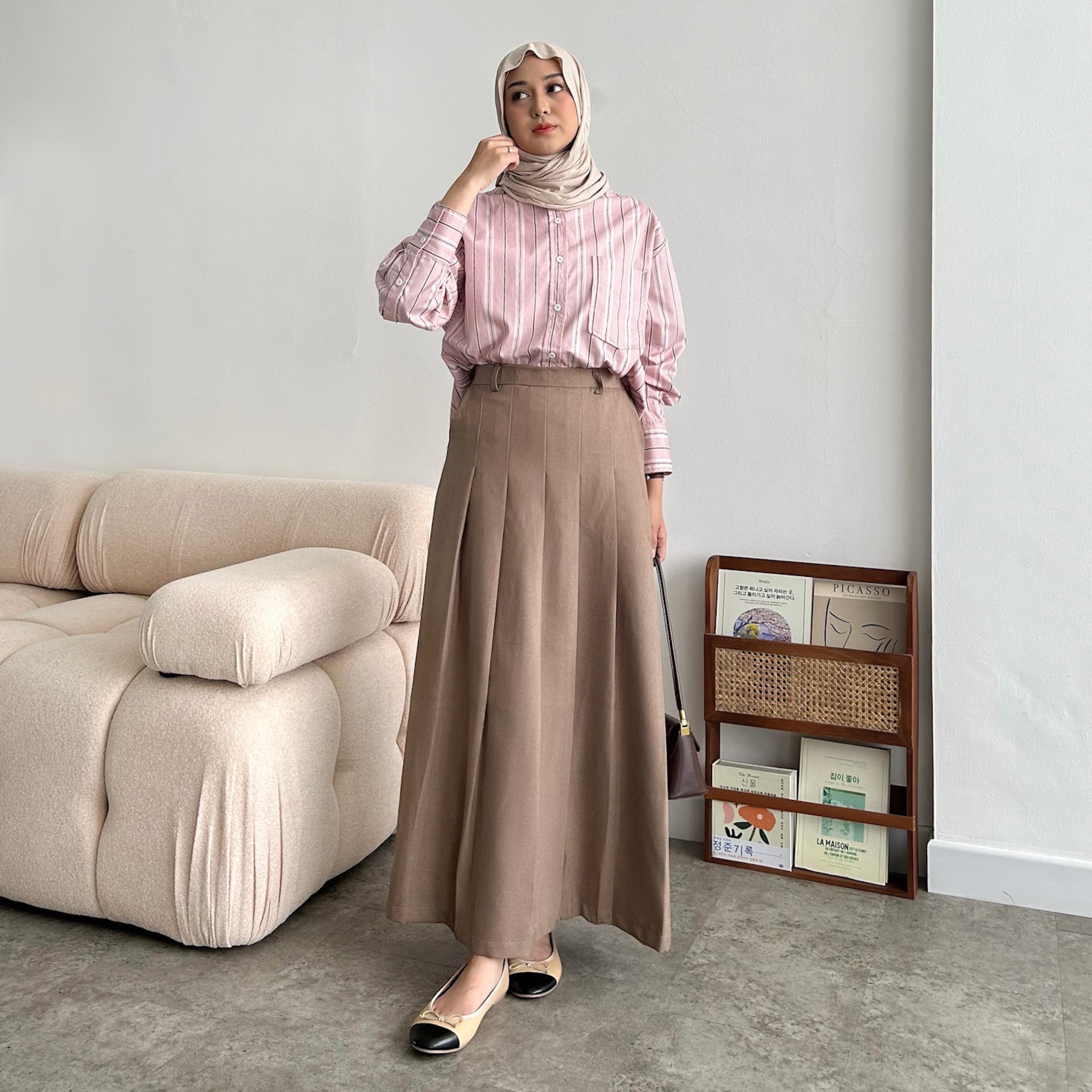 Niki Pleats Skirt | WAREHOUSE SALE