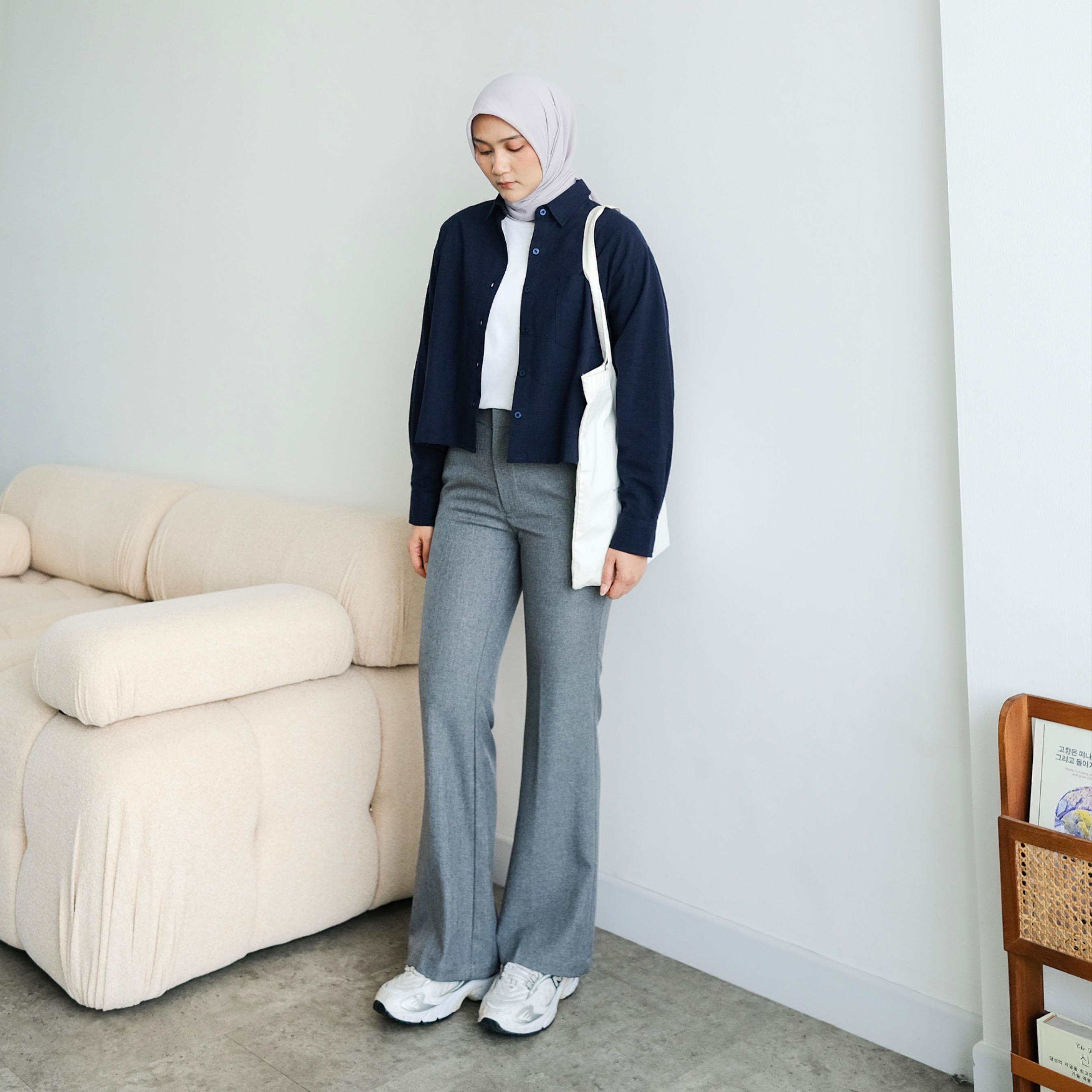 Moment Flare Pants With Layer Overskirt