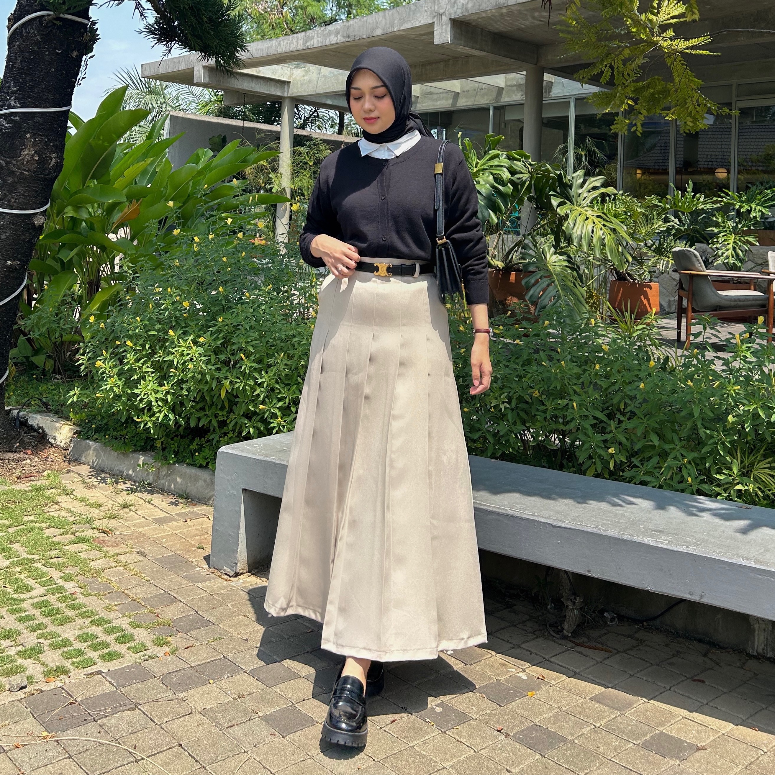 Niki Pleats Skirt | WAREHOUSE SALE