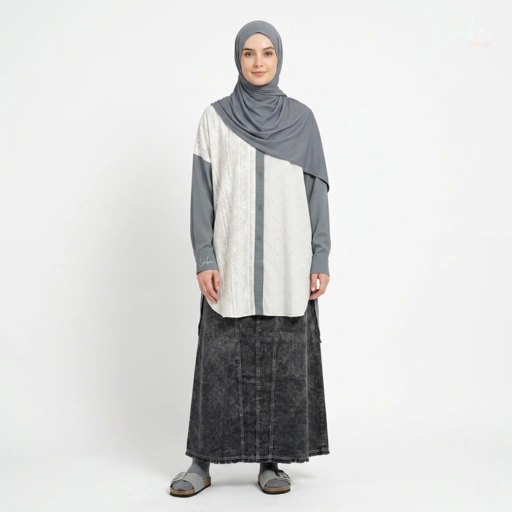 Image of LUNKA bloom - IRISH TUNIC CREAM WOOD MEDIUM