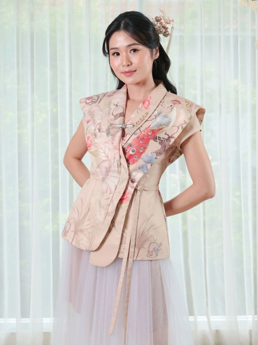 Image of Cavalier Bloom - Valora Top