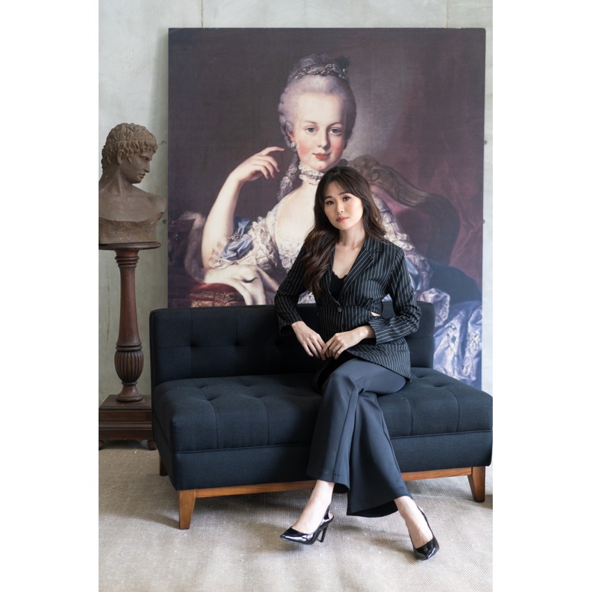 Wall Street Bianca Blazer