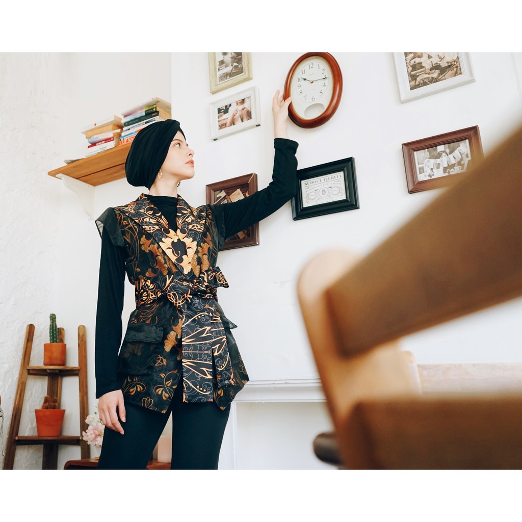 Batik Culture Monica Batik Top