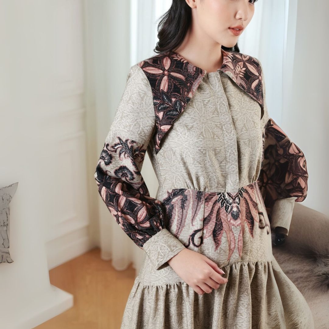 Celeste Sylvine Dress