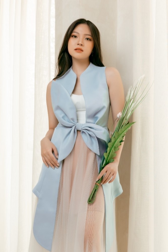 Paradise Sparrow Outer