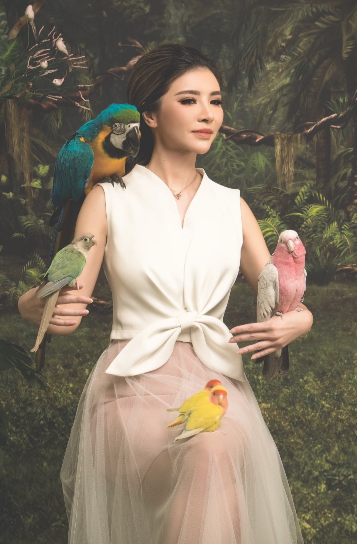 Paradise Swan Top