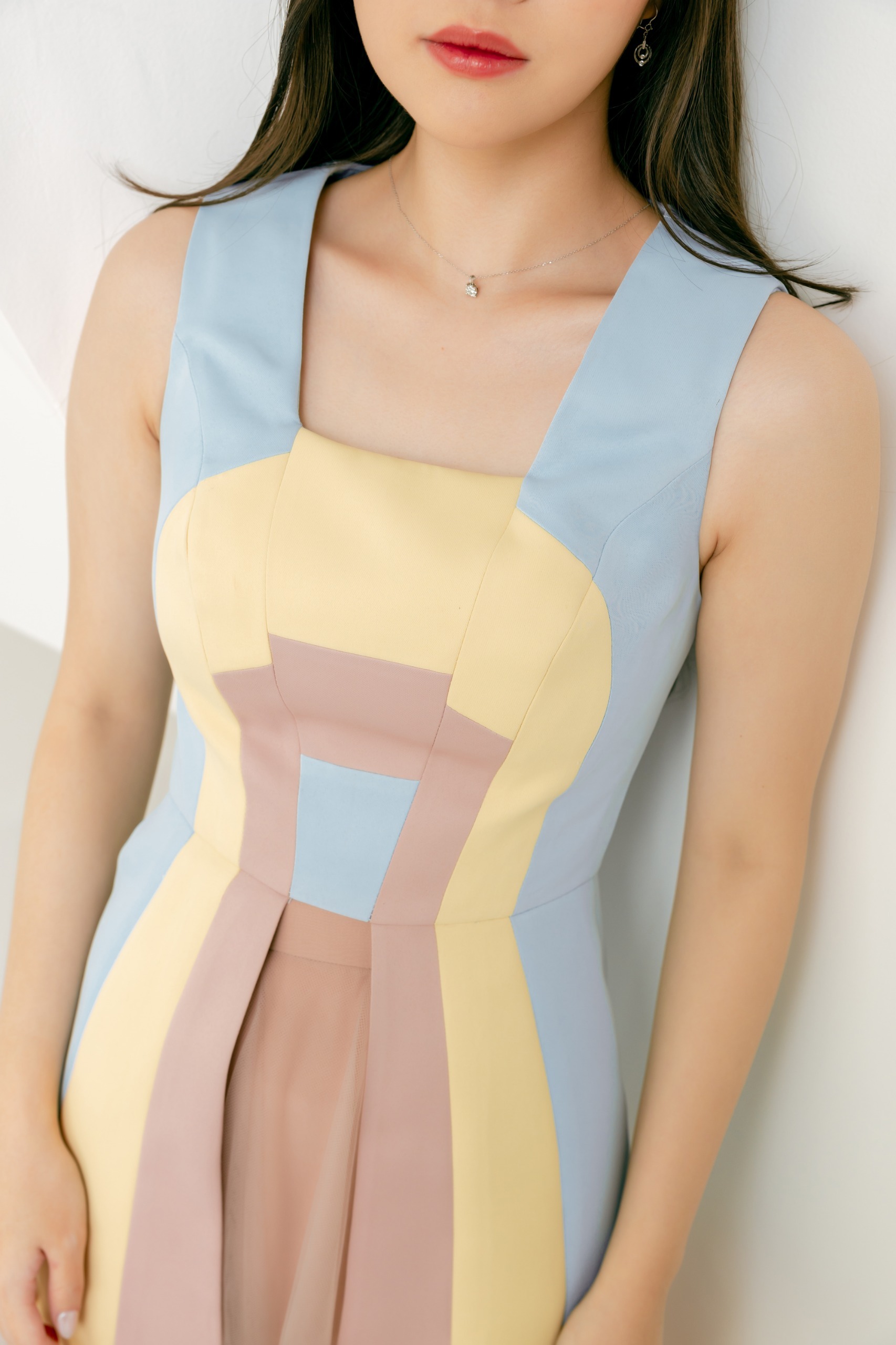 Paradise Finch Top