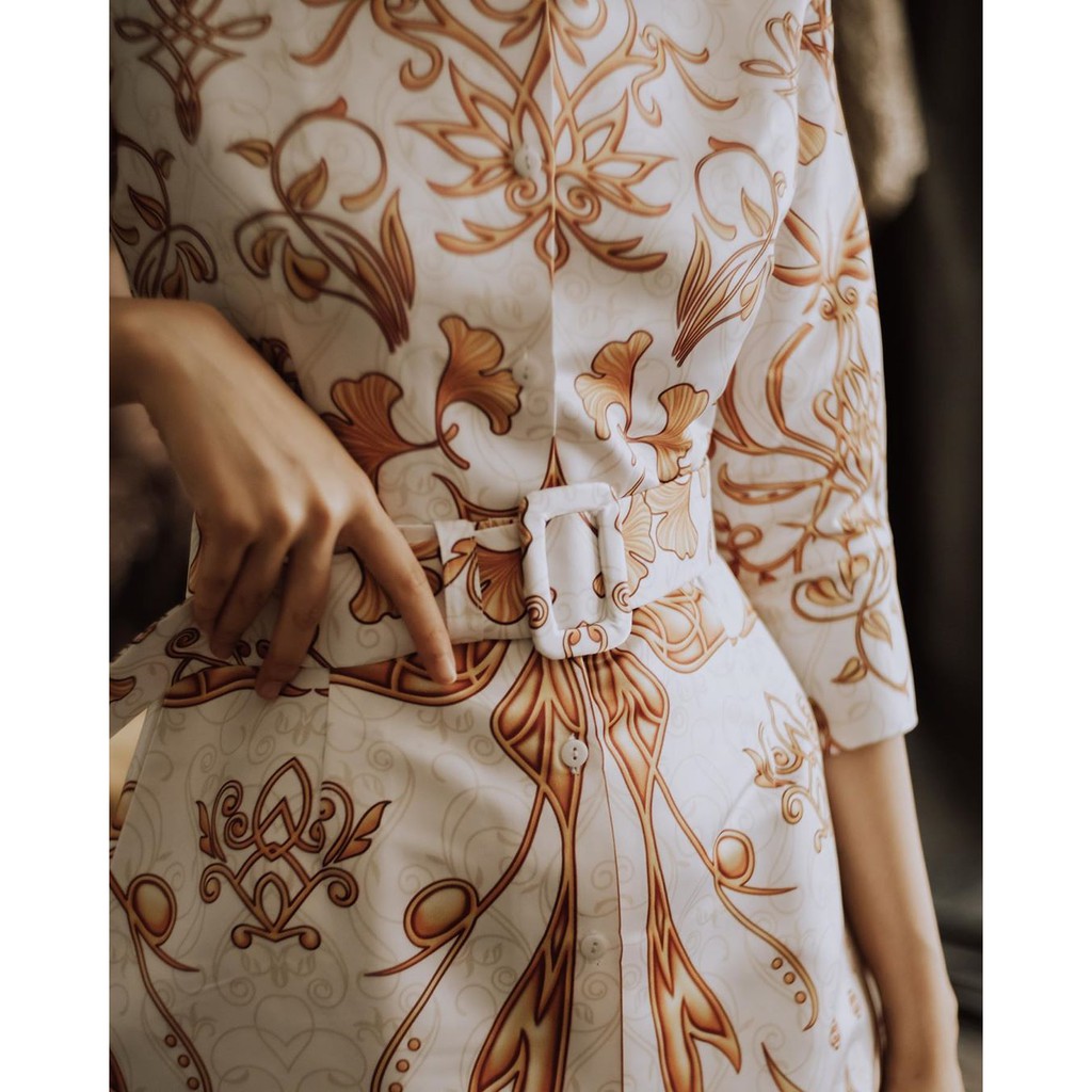 Middle Art Kanaya Batik Dress