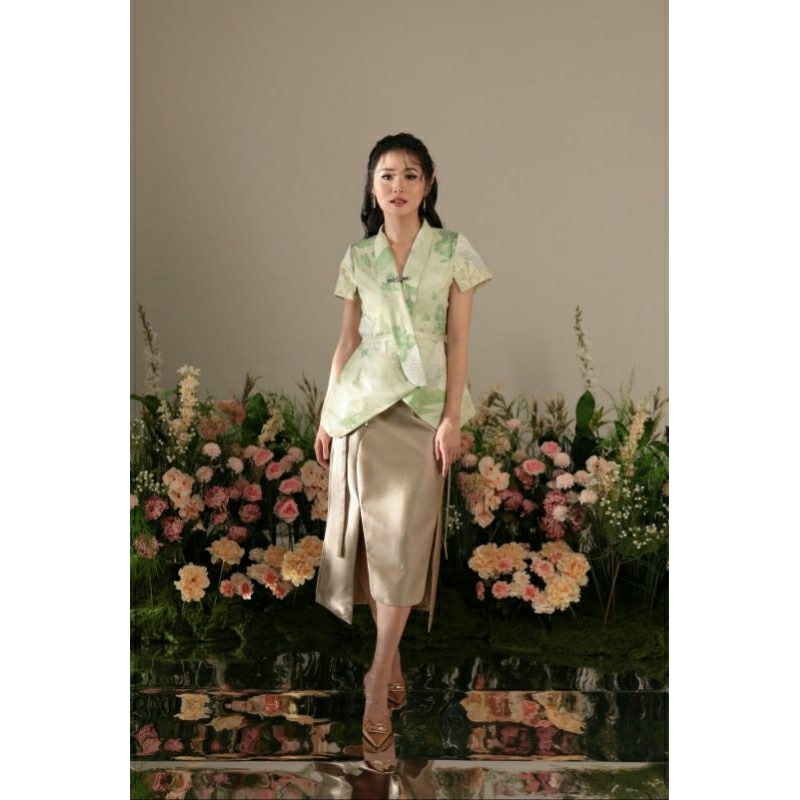 Symphony Endless Skirt