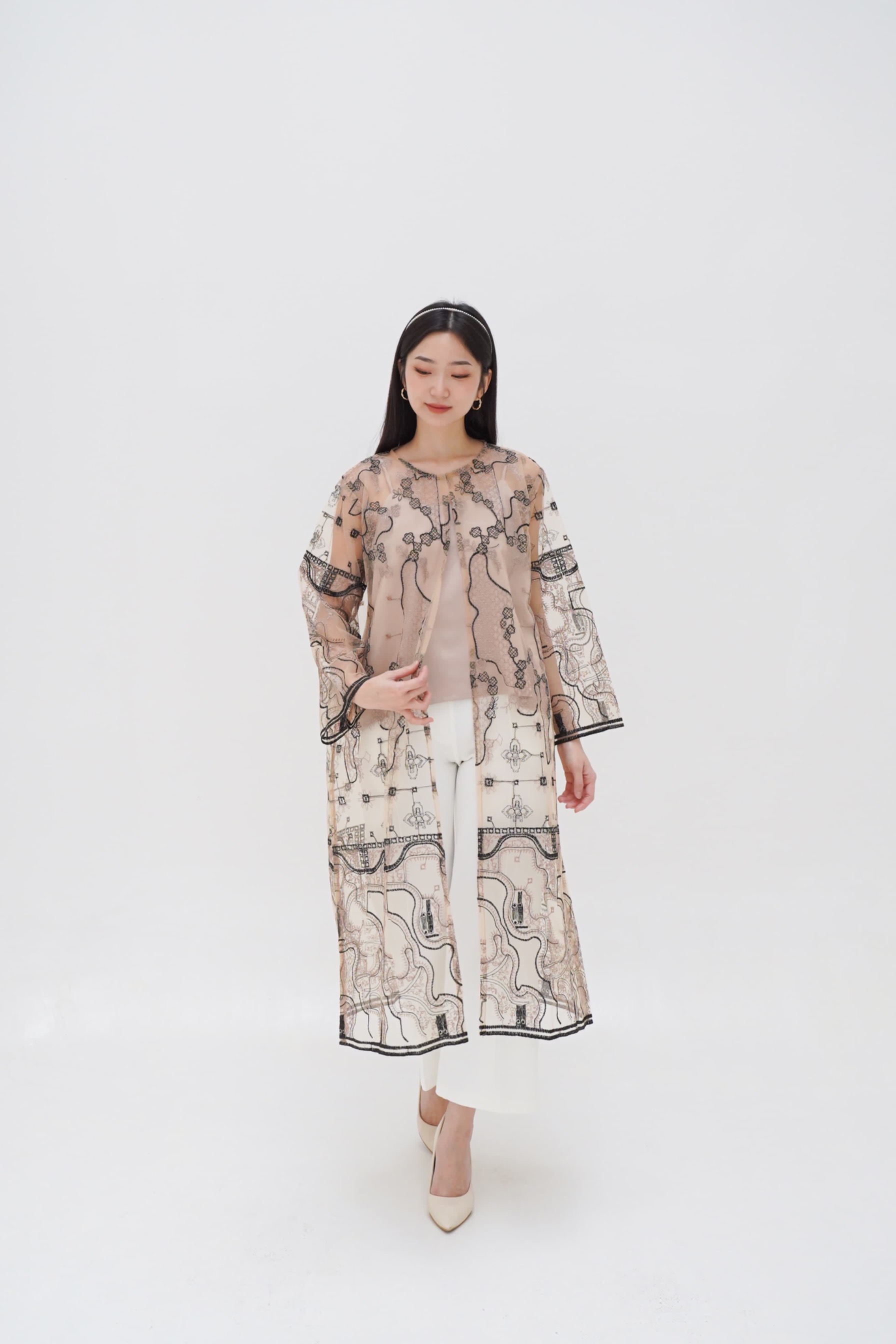 GENEVA Top Outer
