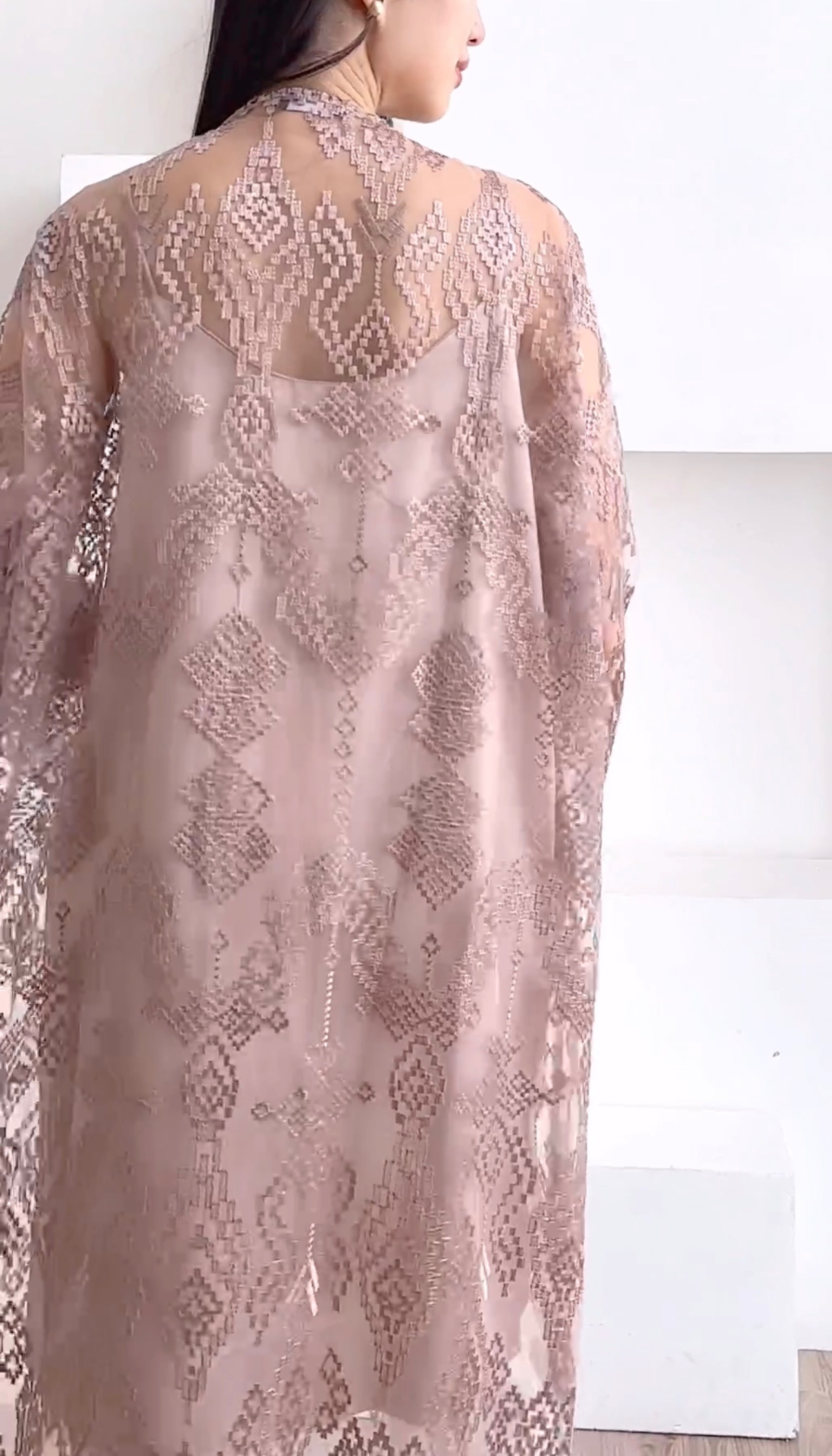 GENEVA Top Outer