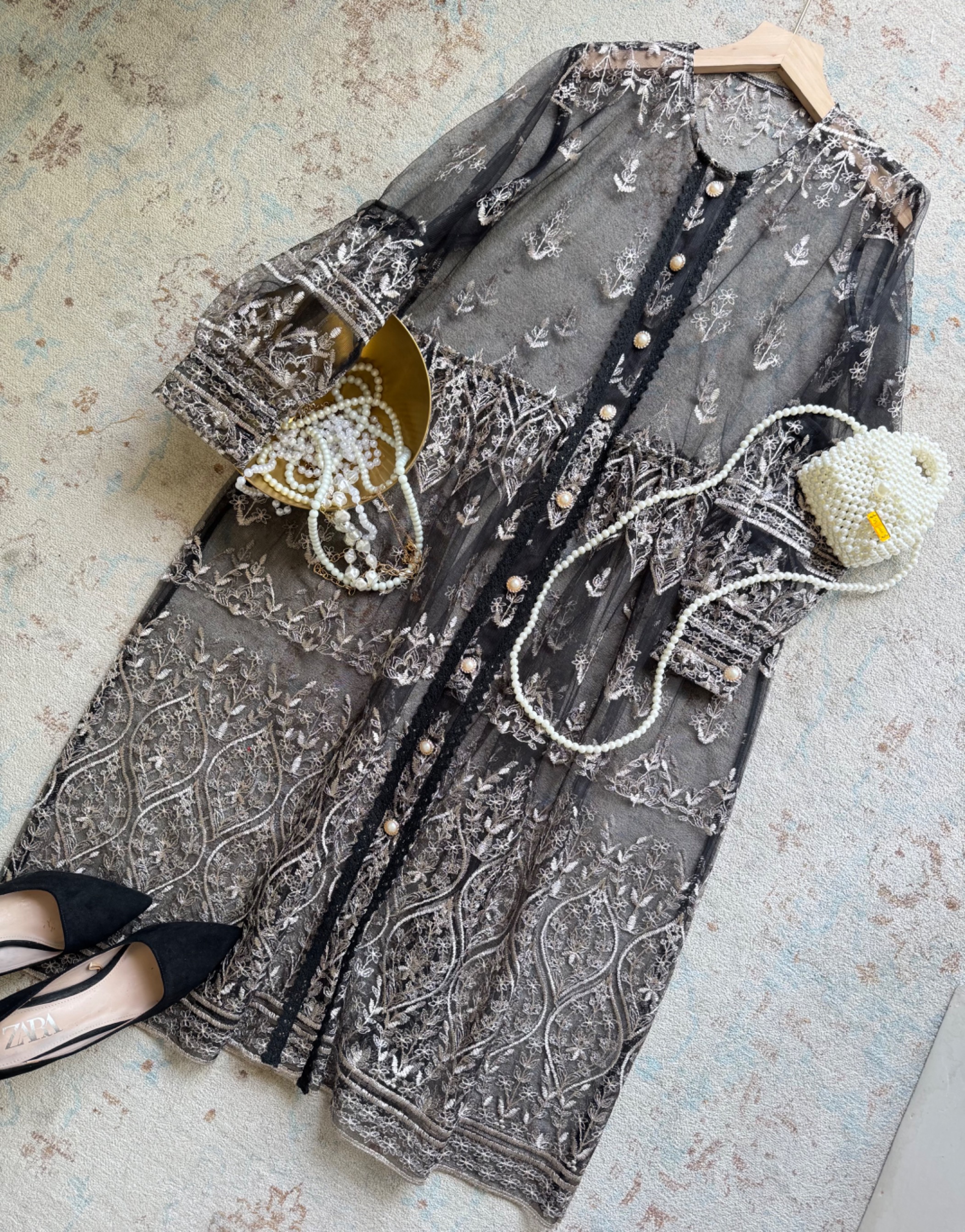 SAMAYA Lace Outer