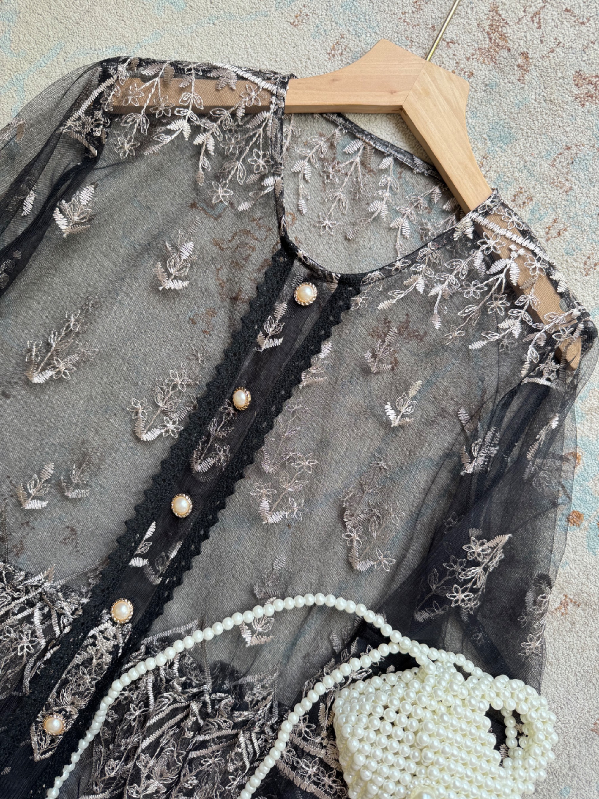 SAMAYA Lace Outer