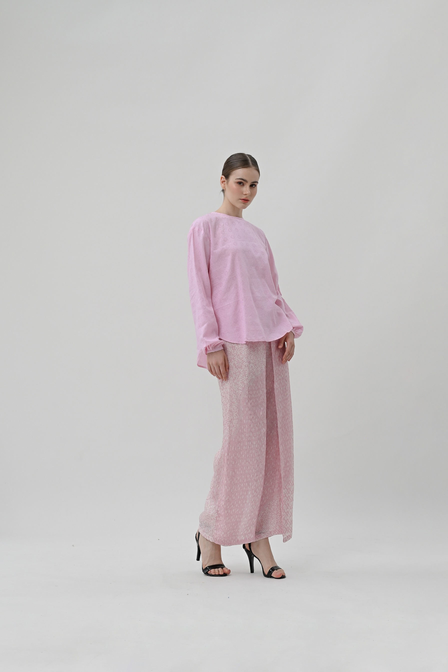 GANTARI Set (Long Palazo & fancy tunic)