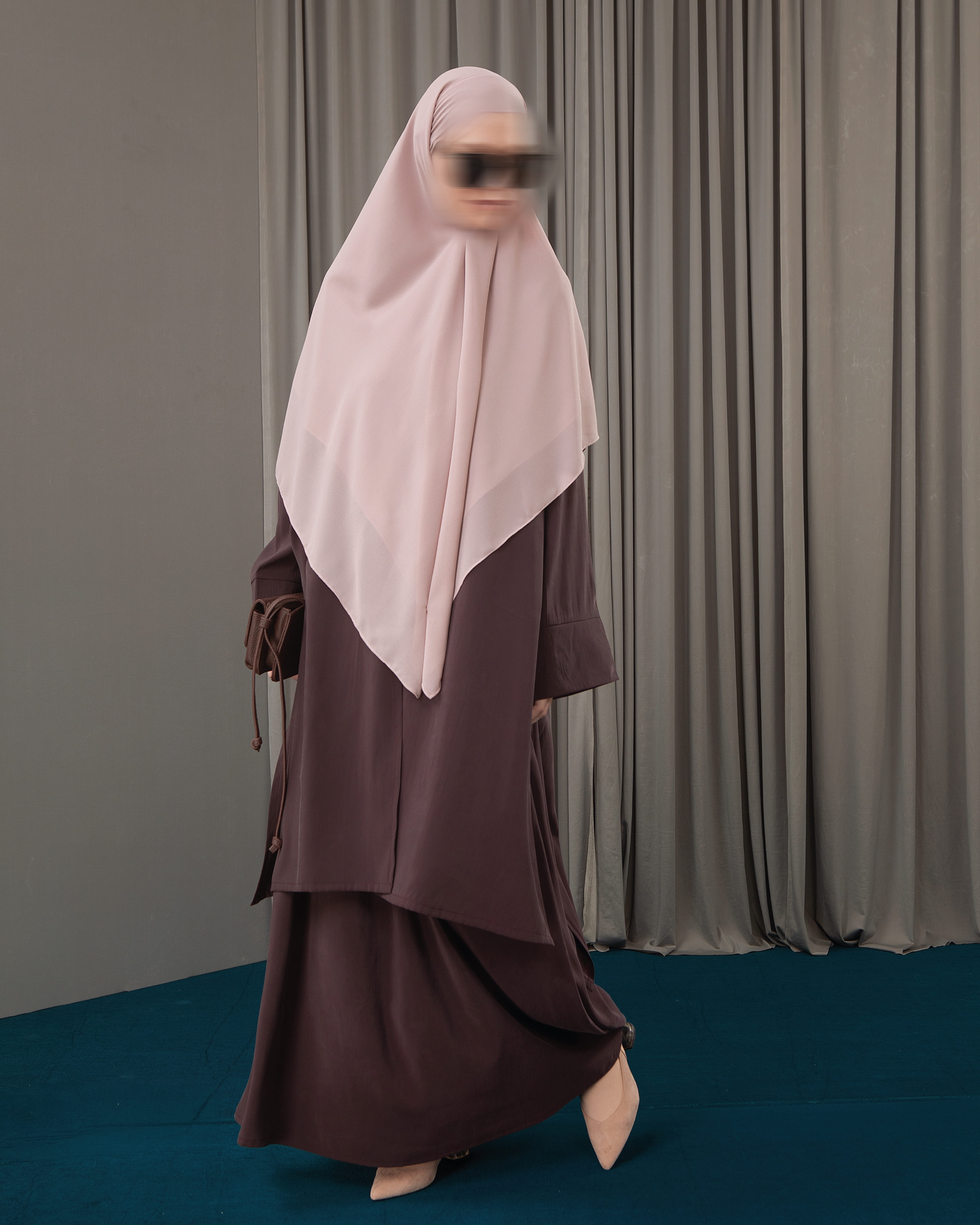 Zeina set