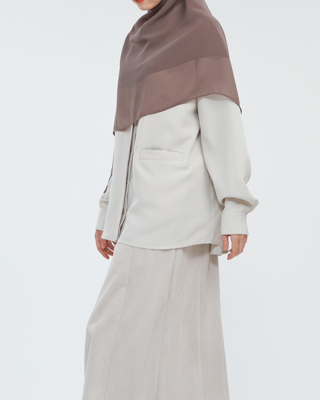 Alveena Shirt And Skirt