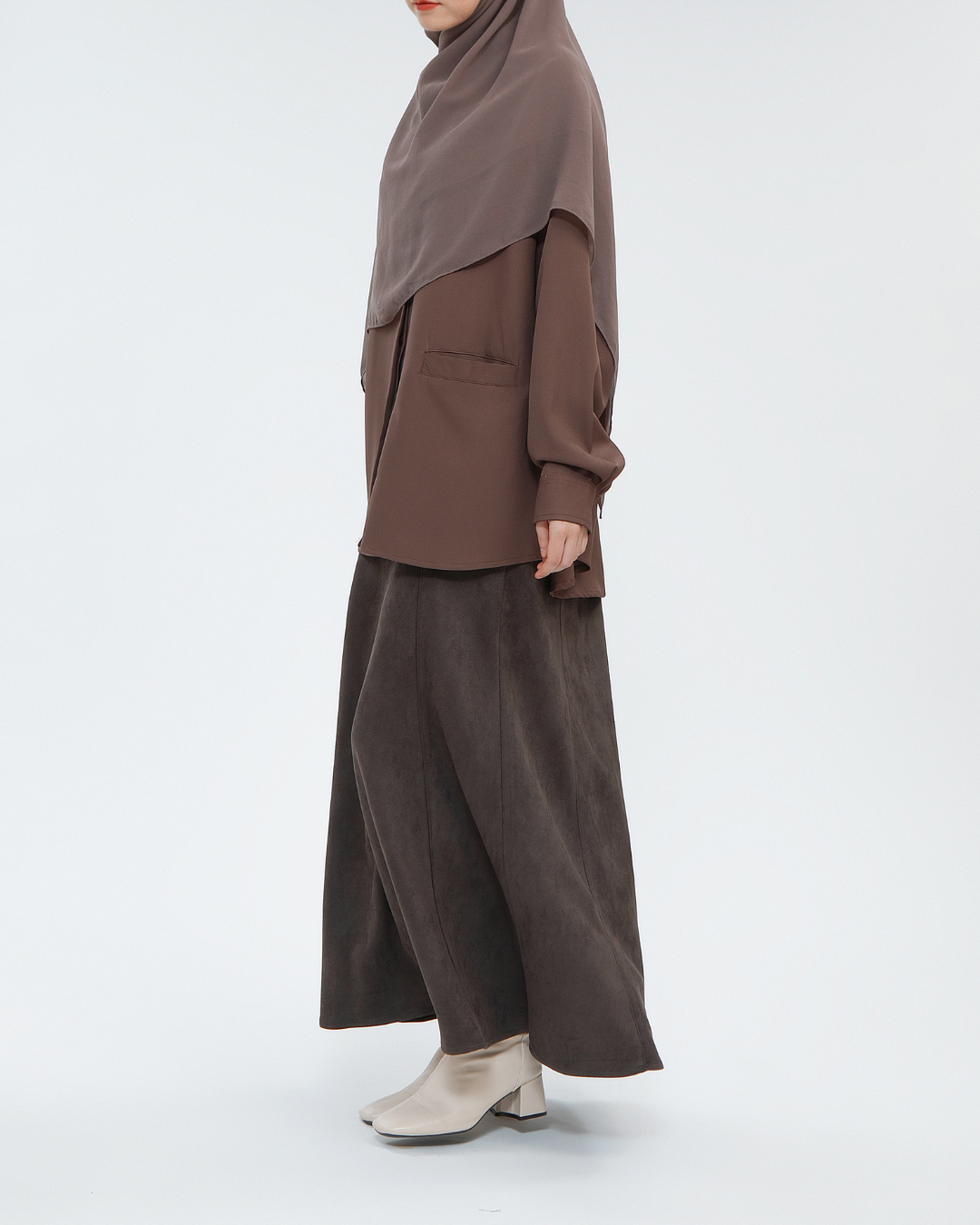 Alveena Shirt And Skirt