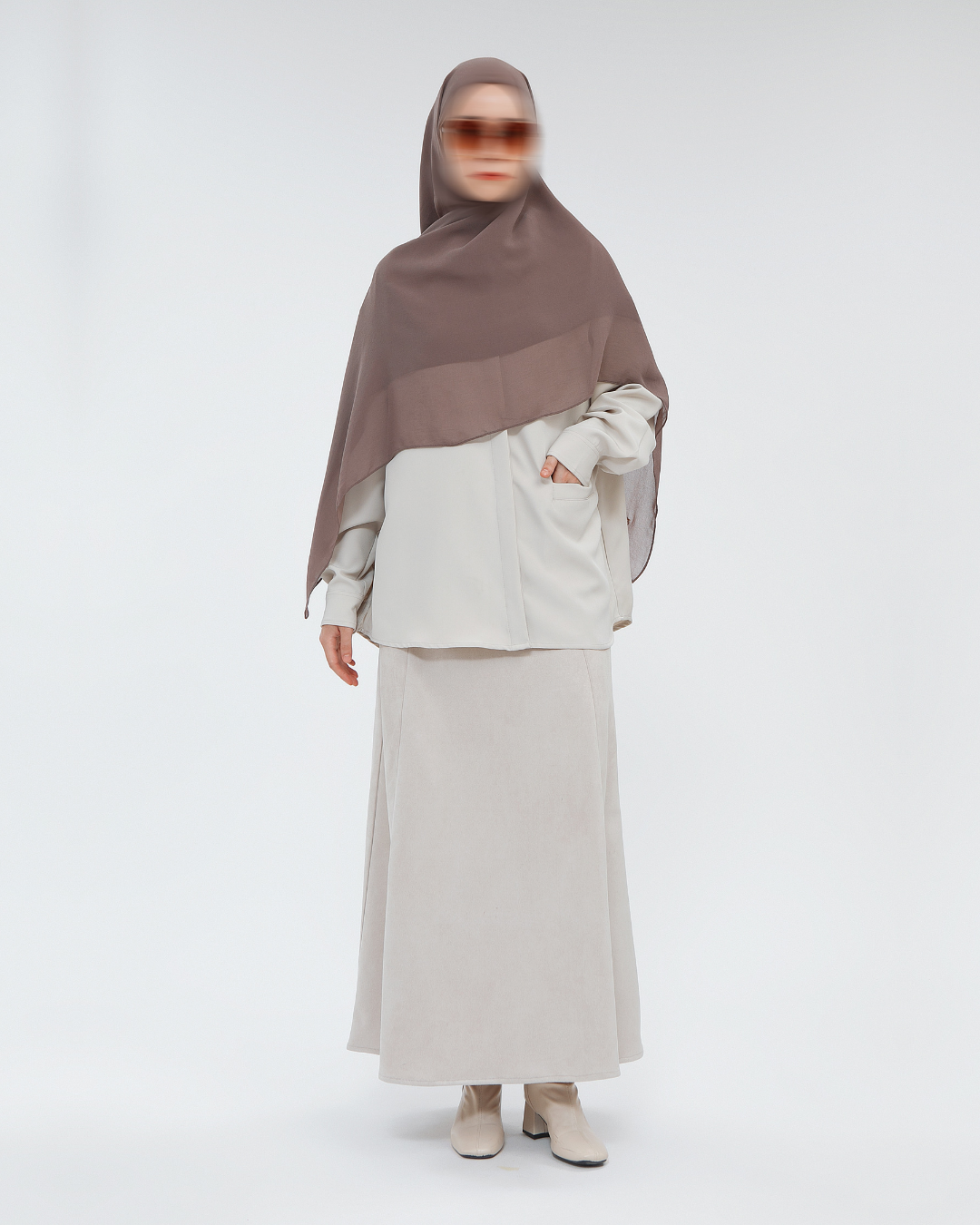 Alveena Shirt And Skirt
