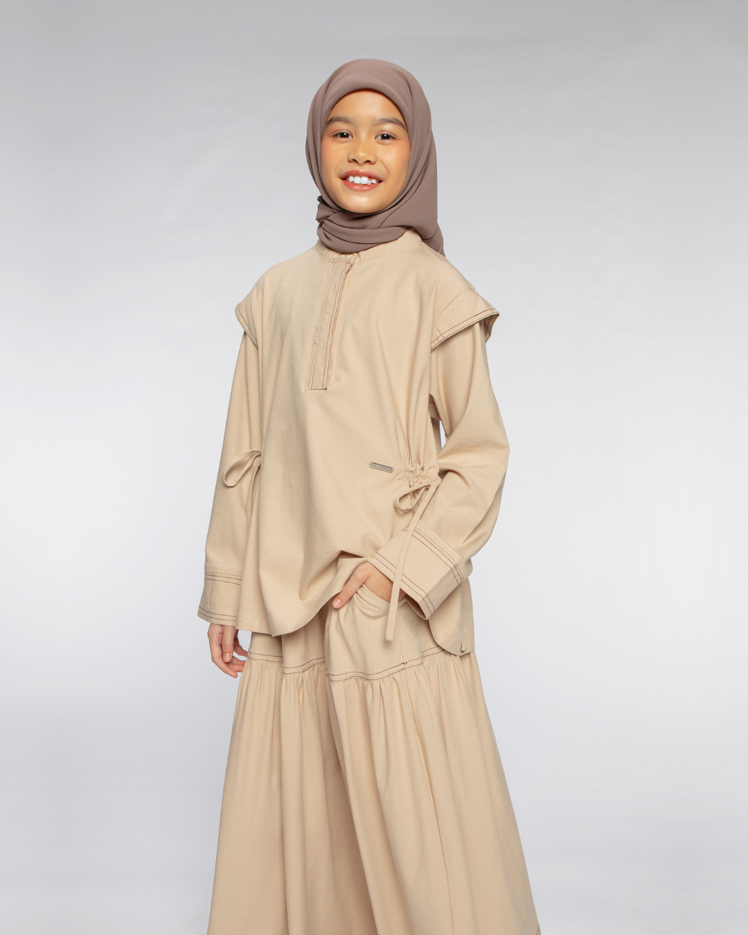 Ananta set Kids Sand