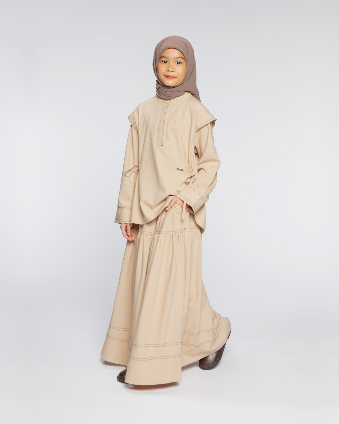 Ananta set Kids Sand