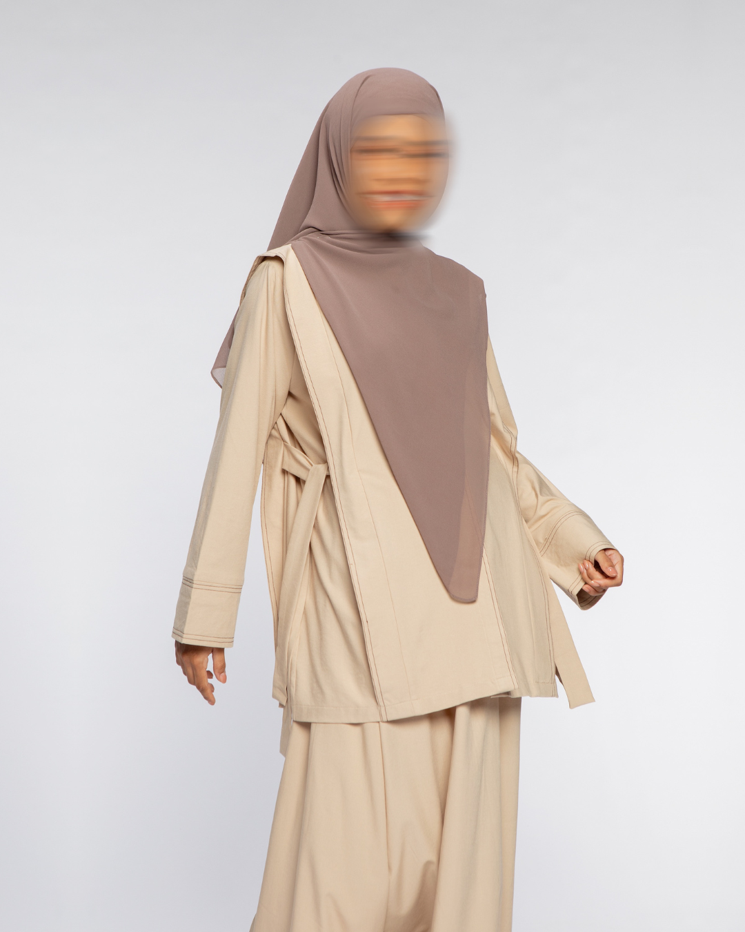 Ananta set Mom Sand