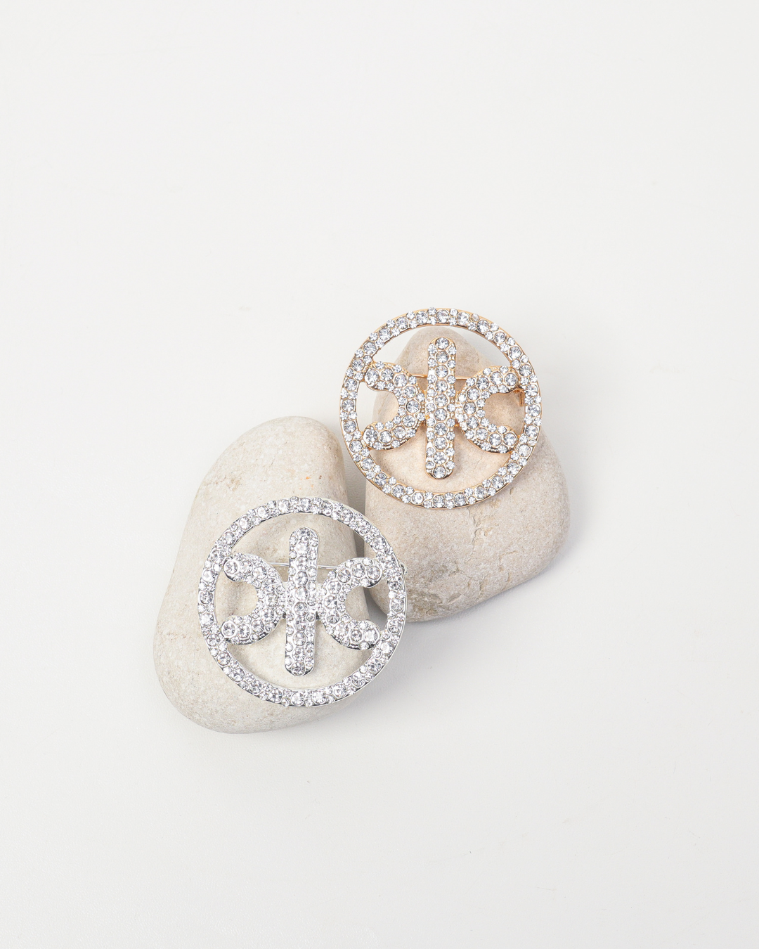 Arula Brooch
