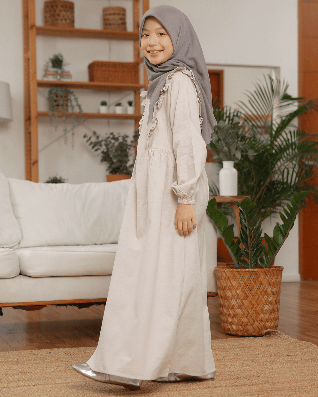 Darya dress Kids (Taupe)