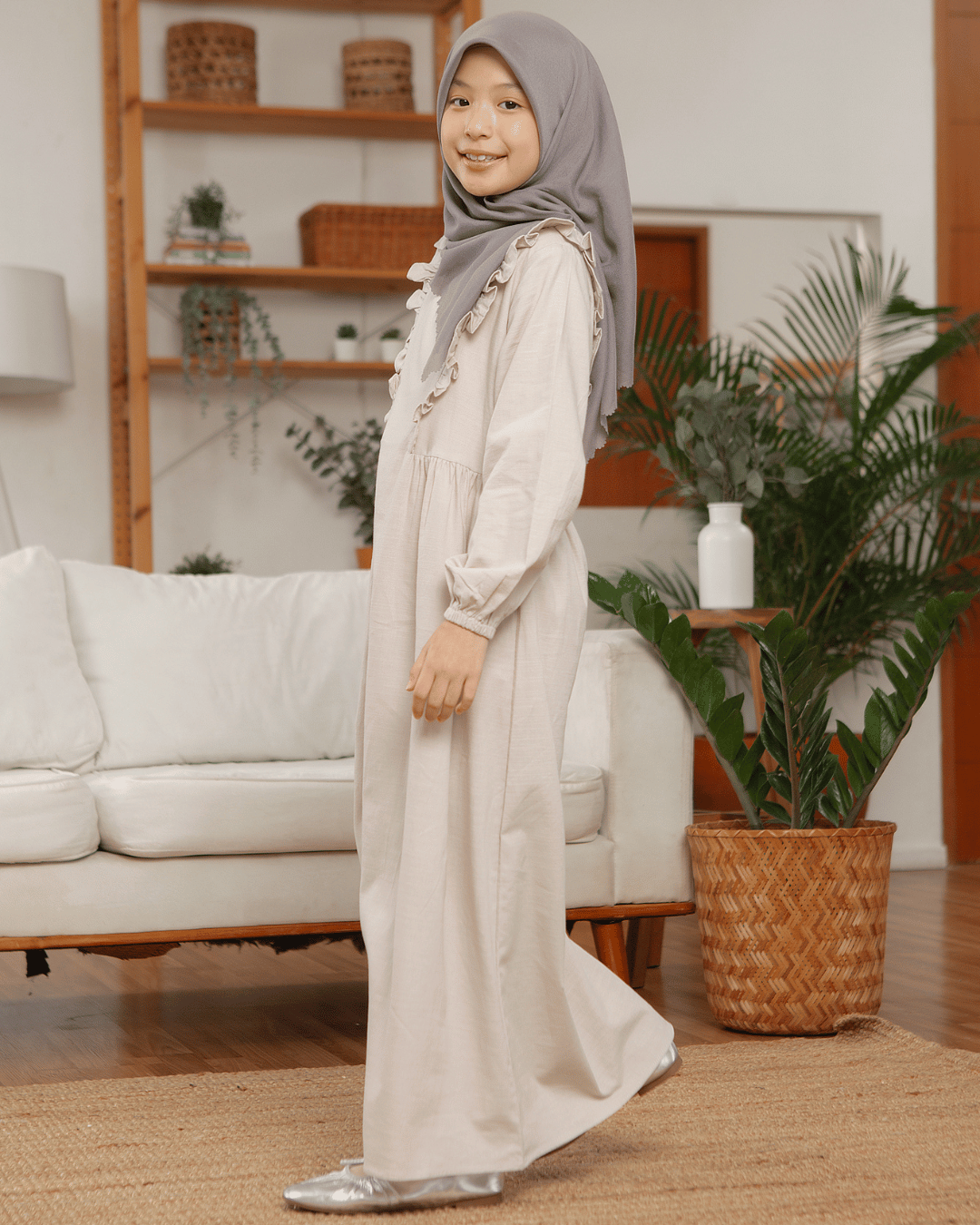 Darya dress Kids (Taupe)