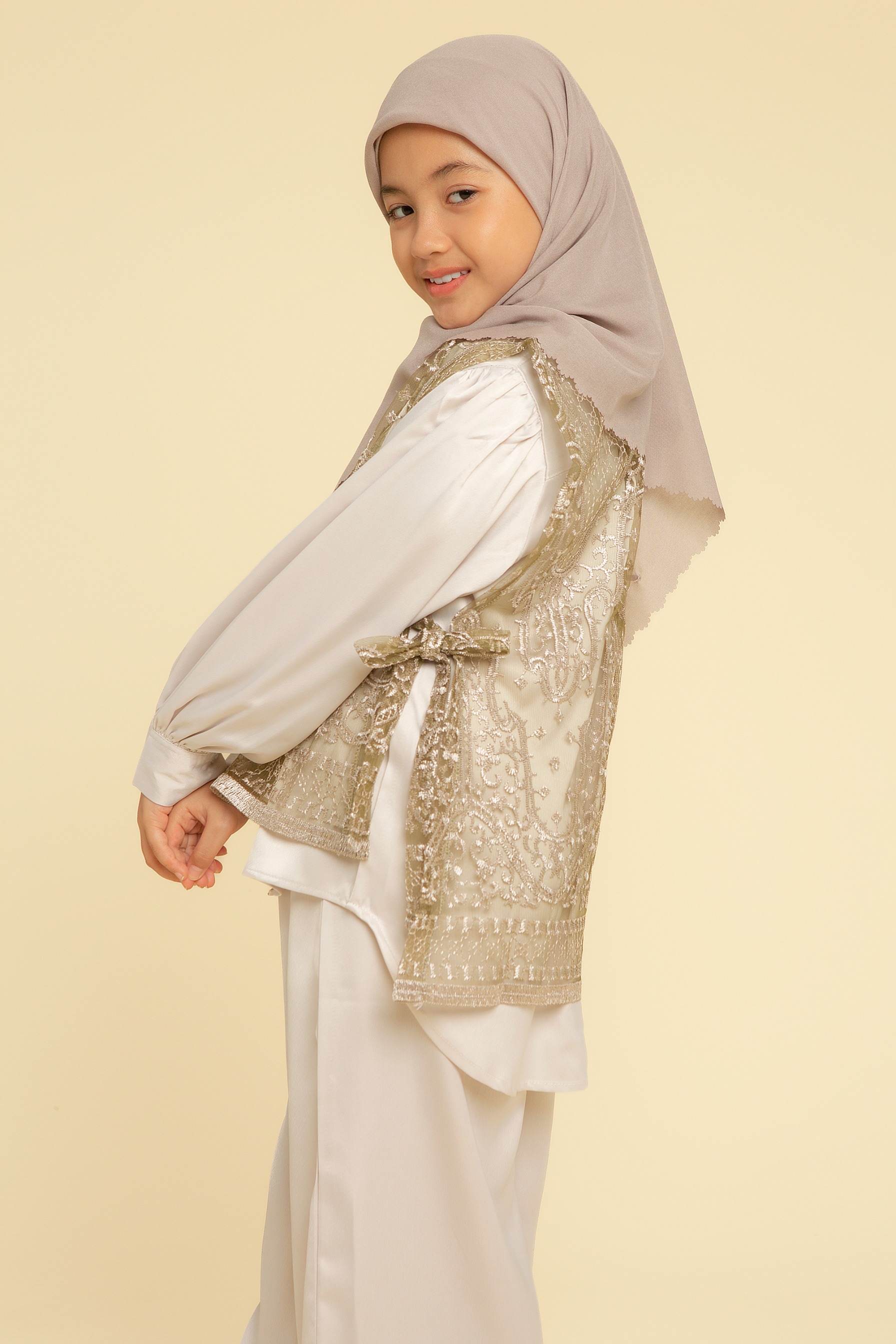 Zaida set Mom & Kids (Sage,Maroon,Dusty Pink)