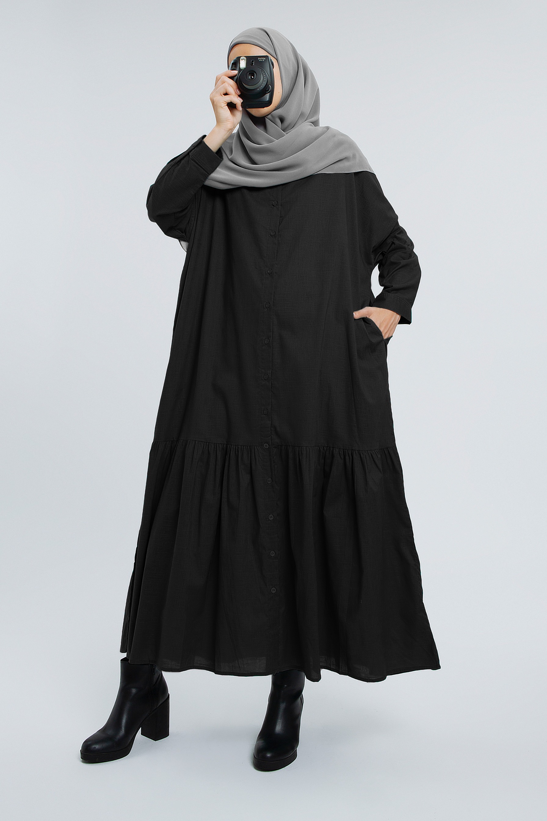 Naara dress