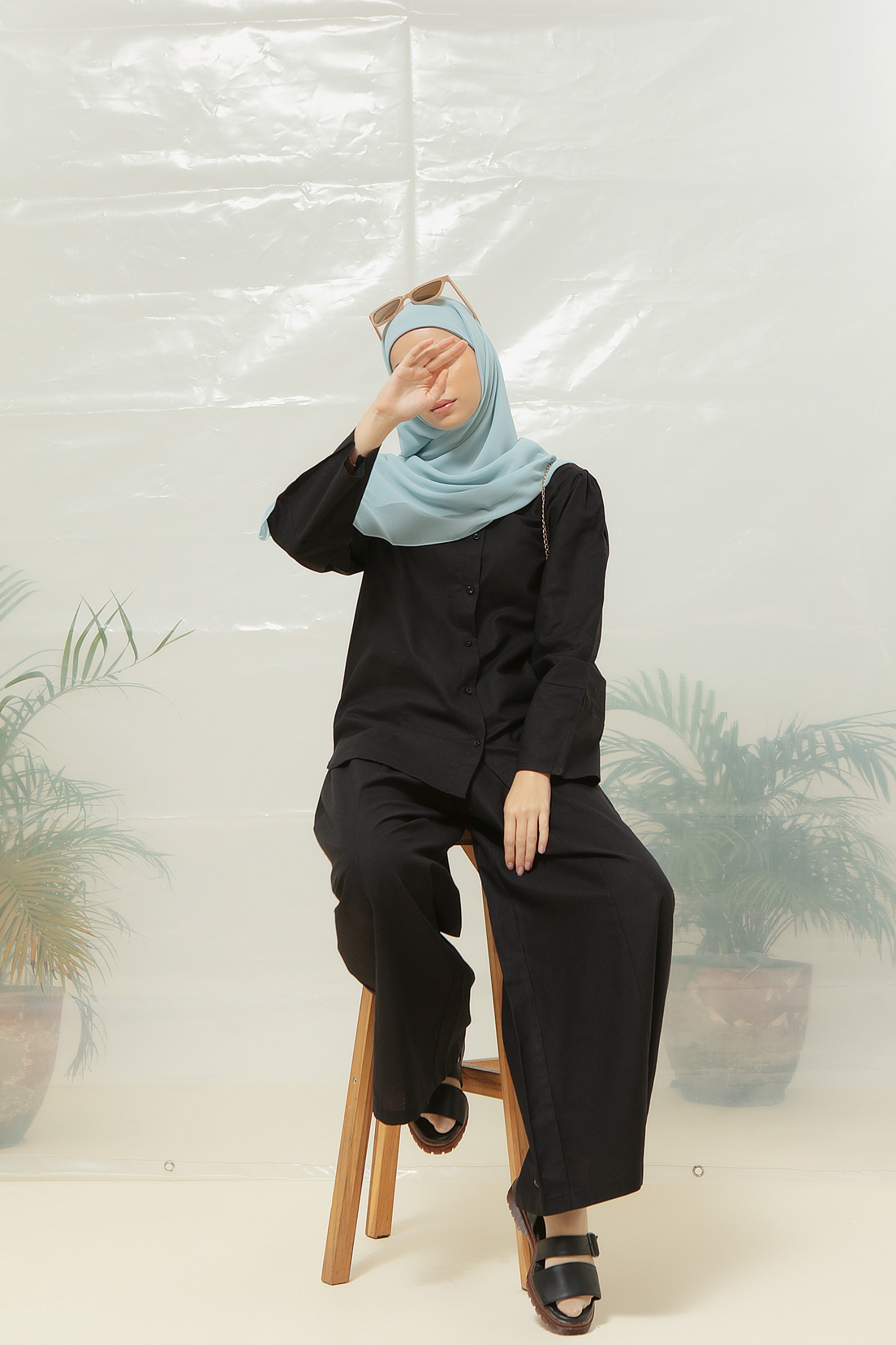 Aura set