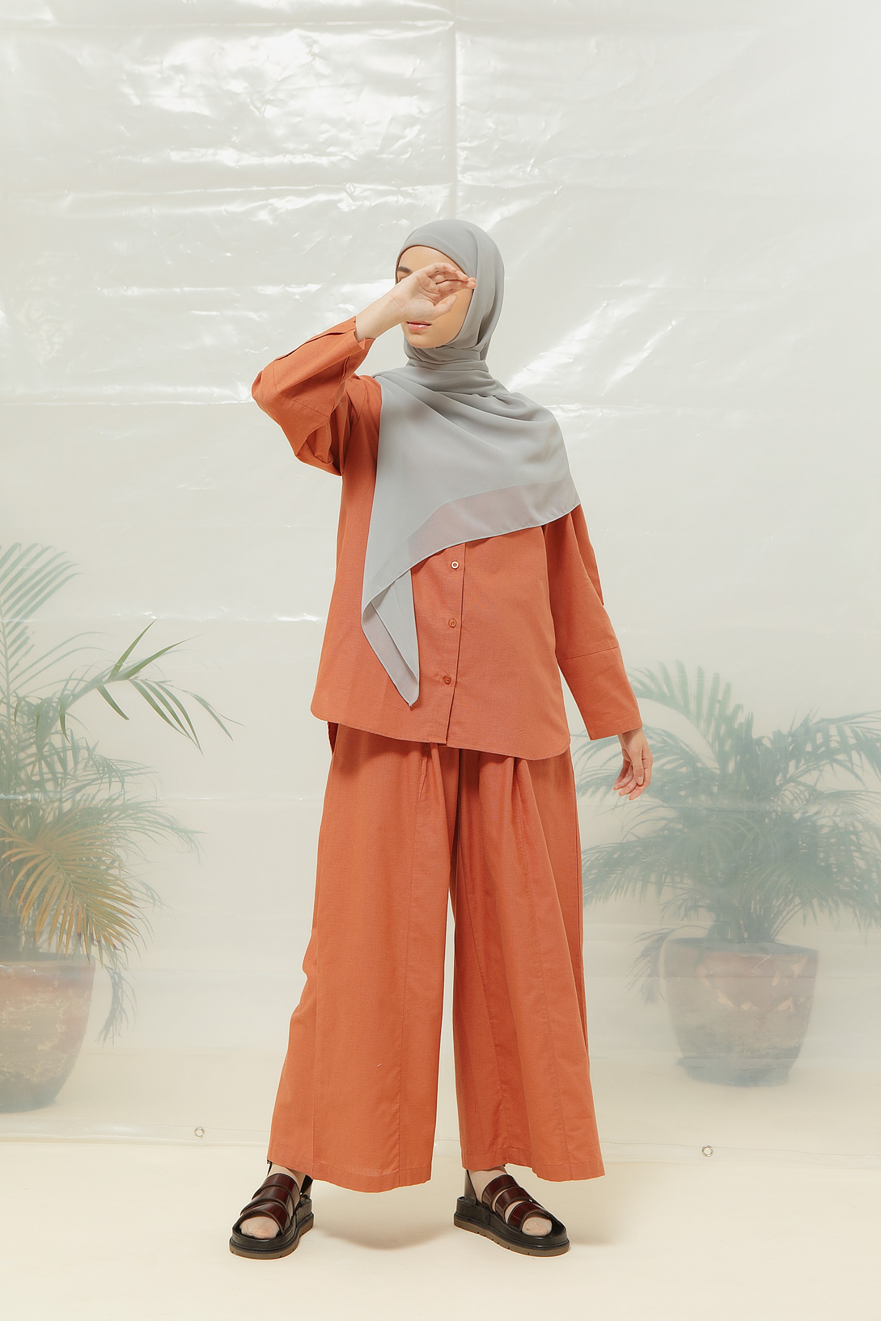 Aura set