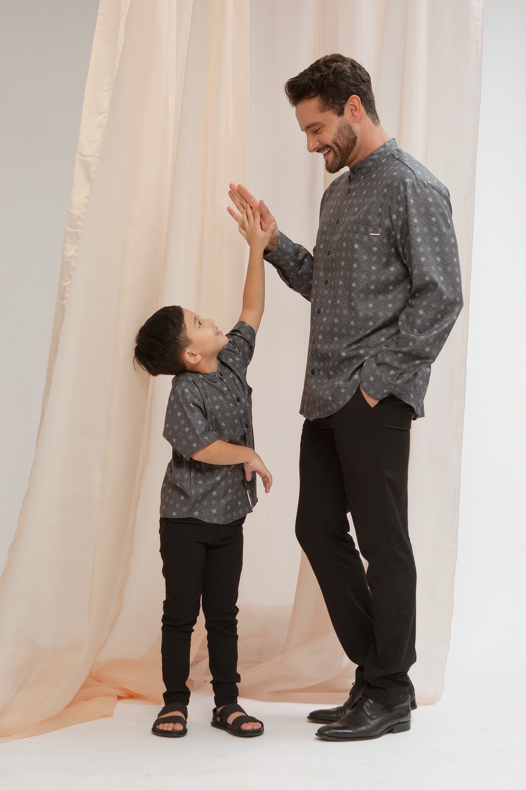 Alaia shirt Man Short Sleeves & Long Sleeves (Beige,Soft Pink,Black)