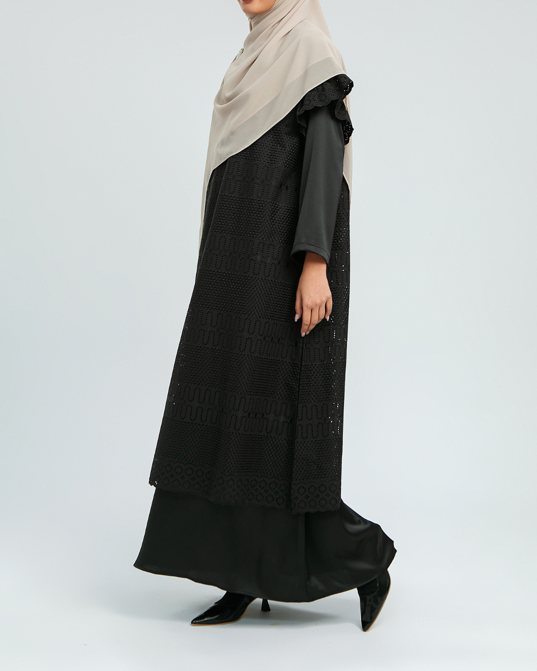 Keinarra dress Mom 2.0(White, Black)