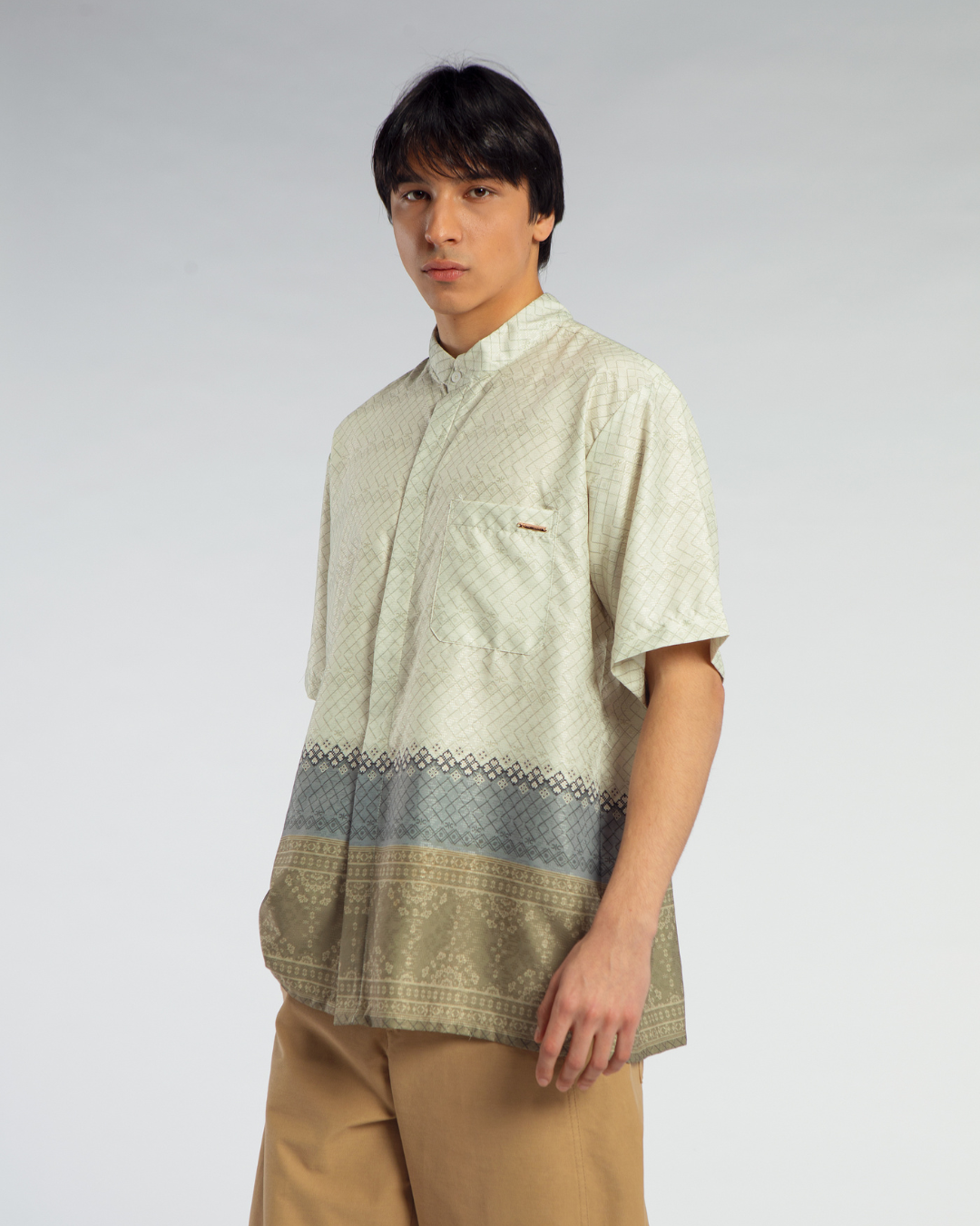 Samira shirt Dad Cream Lengan Pendek