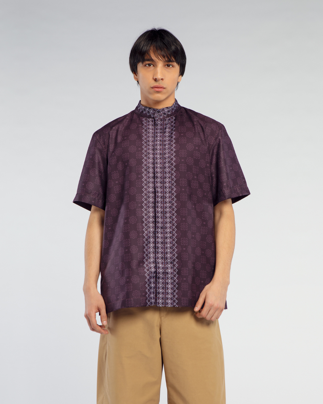 Serene shirt Dad Burgundy Lengan Pendek