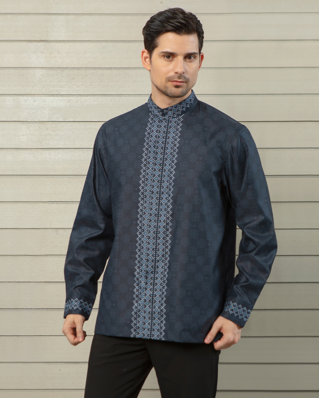 Serene shirt Dad Navy Lengan Panjang