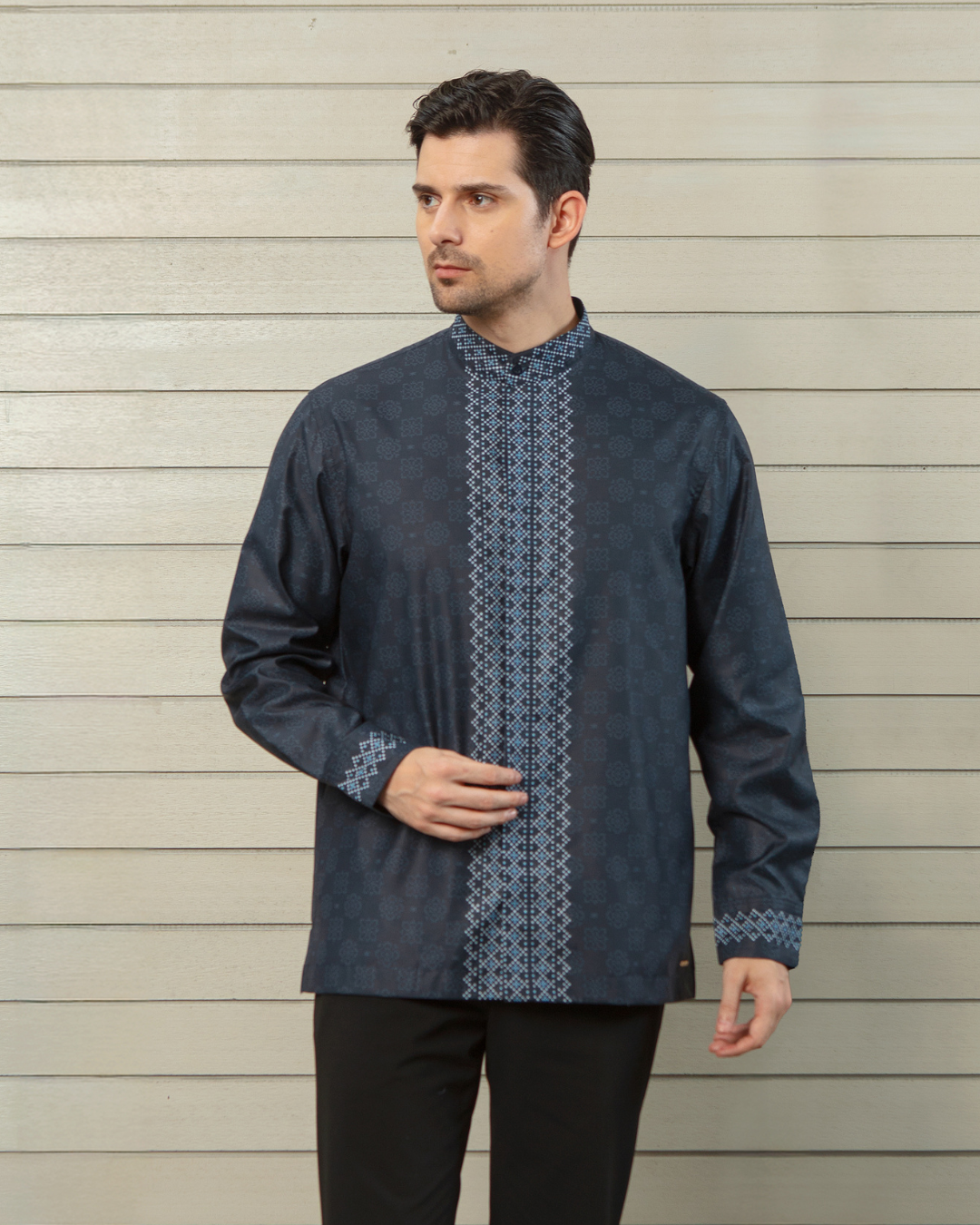 Serene shirt Dad Navy Lengan Panjang